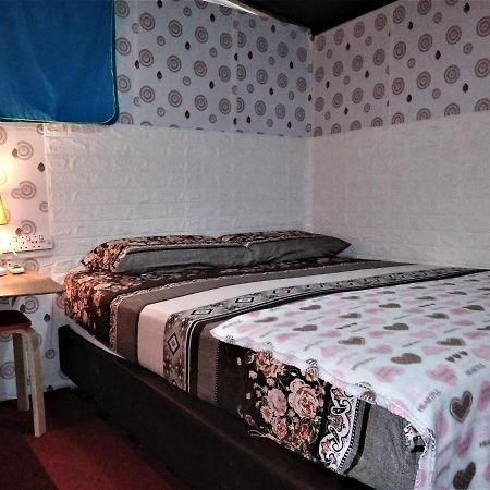 Memory Guesthouse Jb Джохор Бахру Екстериор снимка